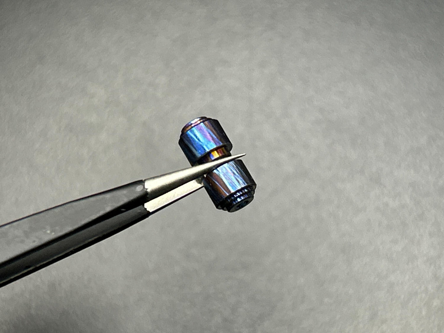 Benchmade TIMASCUS Thumb Studs!! 535 537 533 940 551 552 553 710 730 950 570 590 560